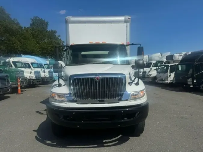 2019 NAVISTAR INTERNATIONAL 4300