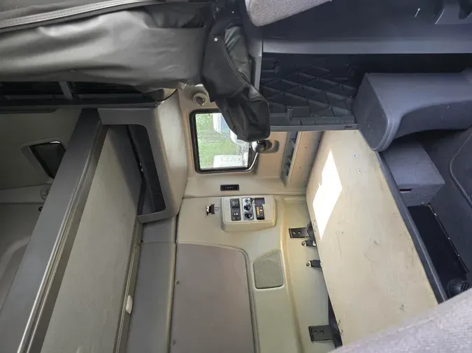 2019 INTERNATIONAL LT625