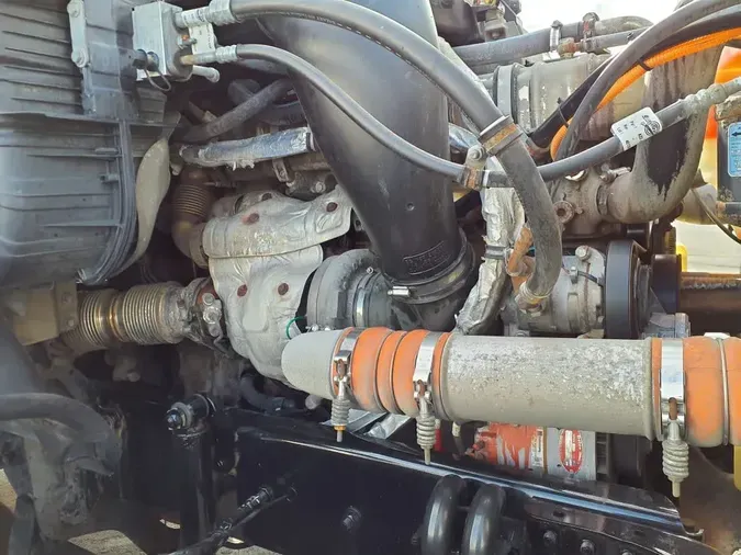 2020 FREIGHTLINER/MERCEDES CASCADIA 125