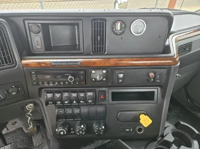 2022 International MV607