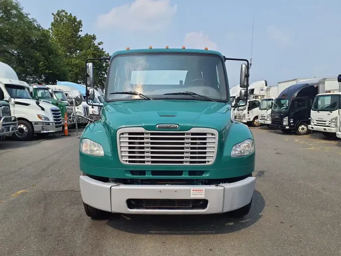 2019 FREIGHTLINER M2 106