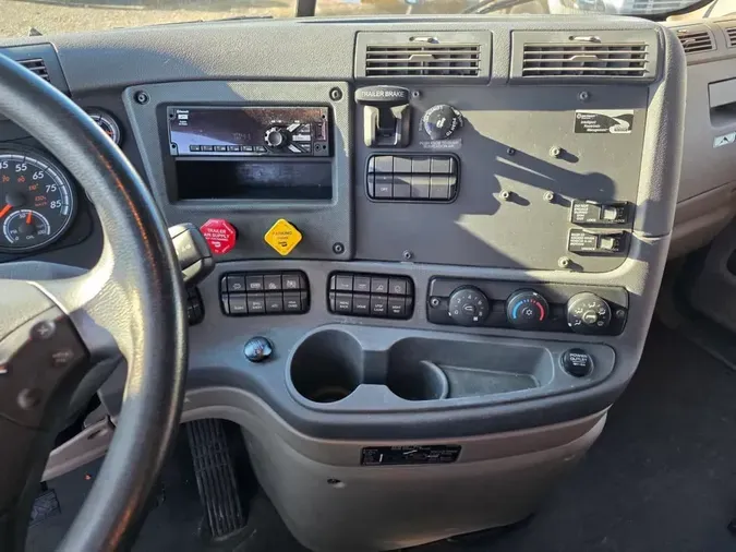 2020 FREIGHTLINER/MERCEDES CASCADIA 125