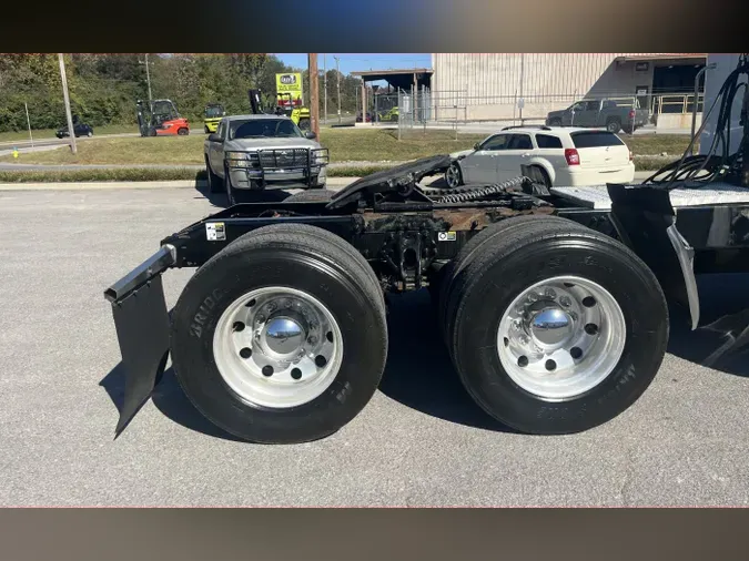 2018 Peterbilt 567