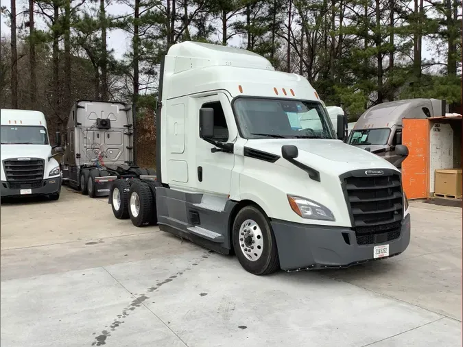 2021 Freightliner Cascadiacecb56d3f56200902f4262a8362f5e70