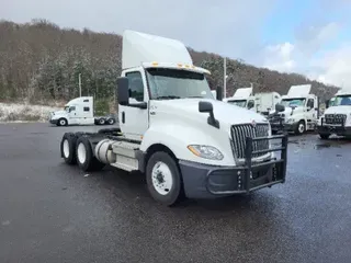 2018 International LT625