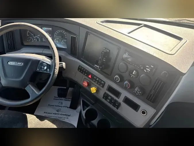 2020 FREIGHTLINER CA116