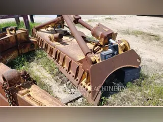 Caterpillar D8A BLADE