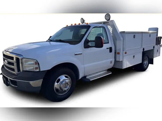 2006 Ford F-350ced354a6298a5948053e40d8f0fa17fd