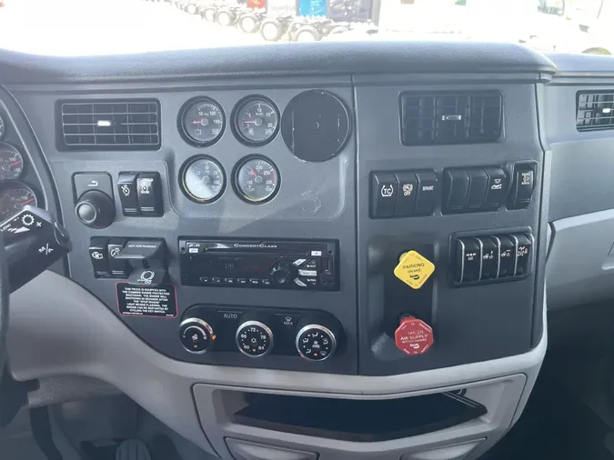 2020 Peterbilt 579