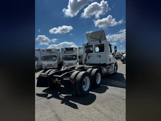 2020 FREIGHTLINER/MERCEDES NEW CASCADIA PX12664ced86d8d7ae4b1f12d90e06731c15e8e