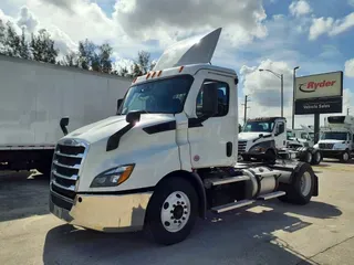2020 FREIGHTLINER/MERCEDES NEW CASCADIA 116