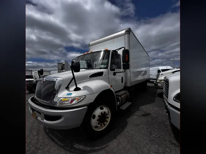2018 NAVISTAR INTERNATIONAL 4300 LPcedafff9807cdf8d74e1ed01a2941eac