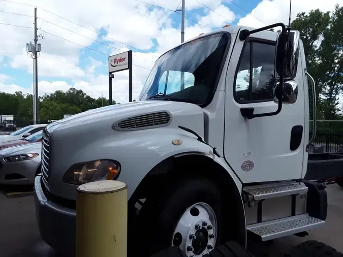 2020 FREIGHTLINER/MERCEDES M2 106cedd2f53901b0047f26c26668762fa96