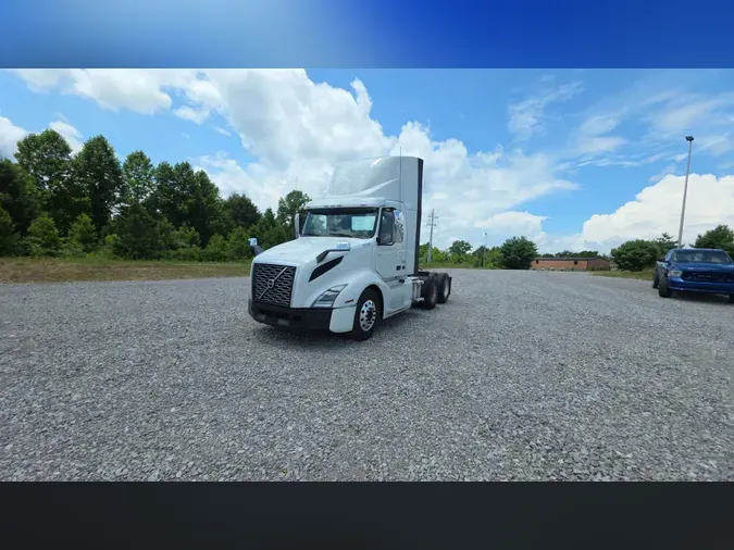 2019 Volvo VNL300