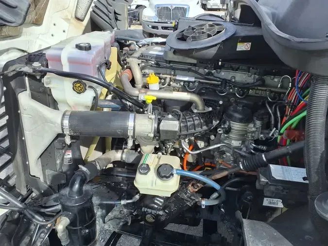 2019 FREIGHTLINER/MERCEDES CASCADIA 125cee8652de21b886d22cfd242c66eea60