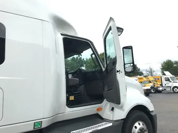 2019 International LT625