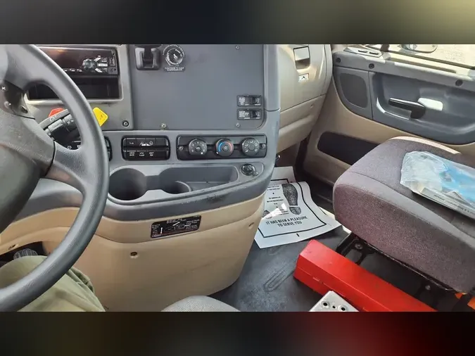 2020 FREIGHTLINER/MERCEDES CASCADIA 125