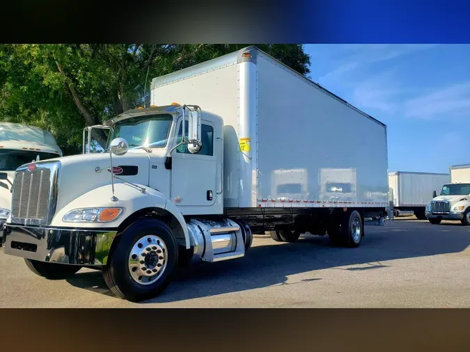 2020 Peterbilt 337