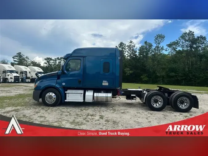 2019 FREIGHTLINER CA126