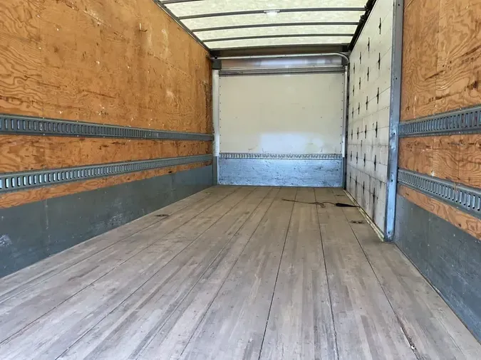 2019 FREIGHTLINER/MERCEDES M2 106