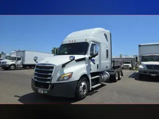 2019 FREIGHTLINER NEW CASCADIA PX12664