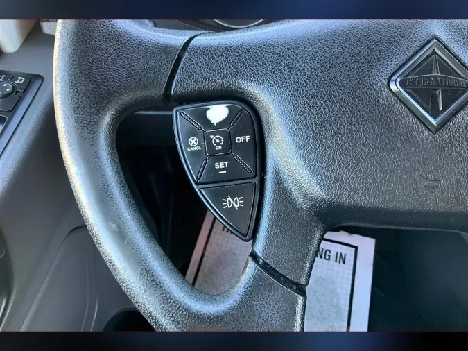 2022 INT LT625 6x4