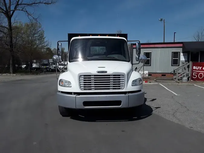 2017 FREIGHTLINER/MERCEDES M2 106