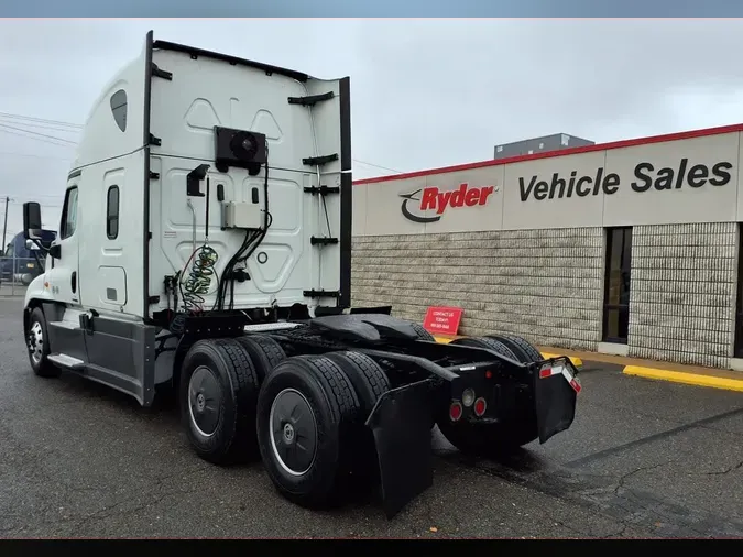 2020 FREIGHTLINER/MERCEDES CASCADIA 125cf01cafbaa380b26a25099b8ffd20dff