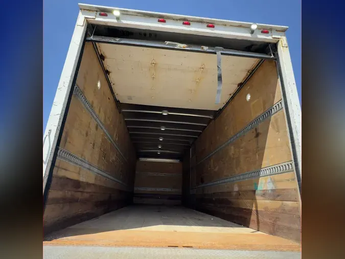 2019 FREIGHTLINER/MERCEDES M2 106