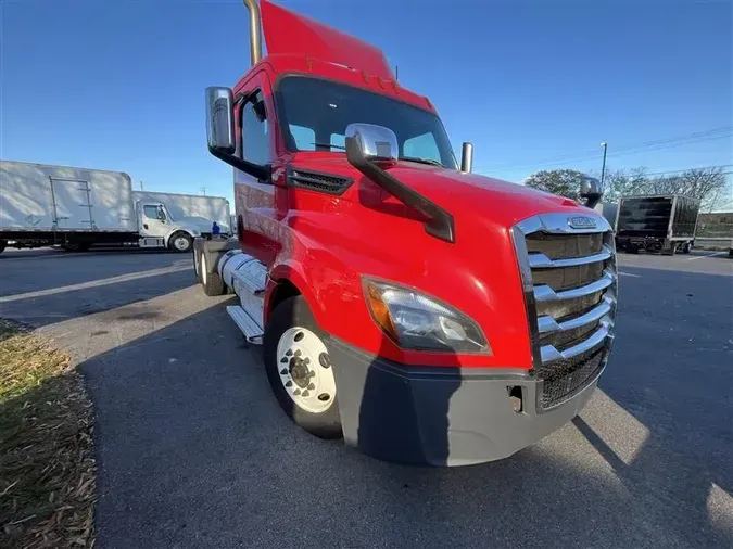 2020 FREIGHTLINER/MERCEDES NEW CASCADIA PX12664