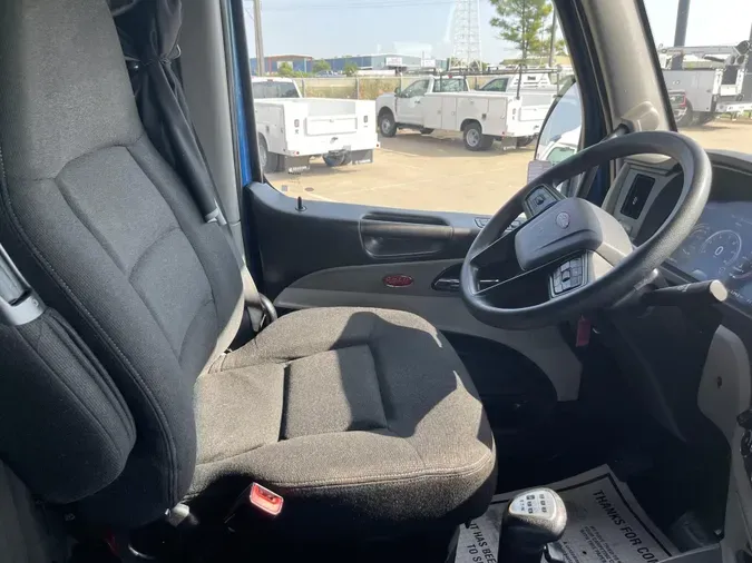 2022 Peterbilt 579
