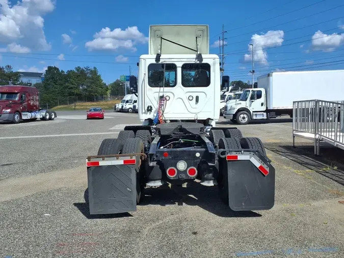 2020 FREIGHTLINER/MERCEDES CASCADIA 125cf098f6ecfb8cac2131800cf4462efae