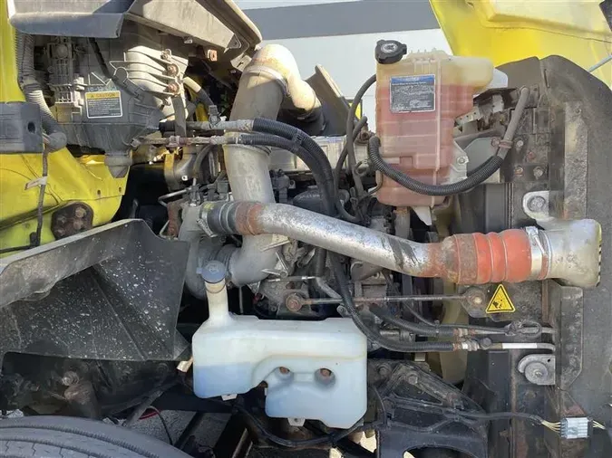 2018 INTERNATIONAL RH613