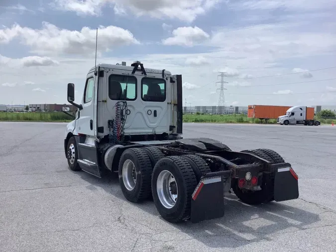 2019 Freightliner Cascadia 126cf0dfc402c69af3d07d95b6c31e60067