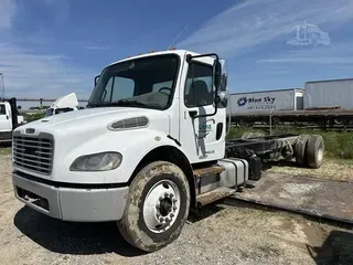 2019 FREIGHTLINER BUSINESS CLASS M2 106