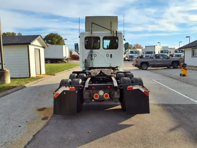 2019 FREIGHTLINER/MERCEDES CASCADIA 125cf10254e733119209bf4e5615cf38795