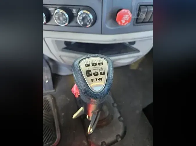 2020 PETERBILT 579