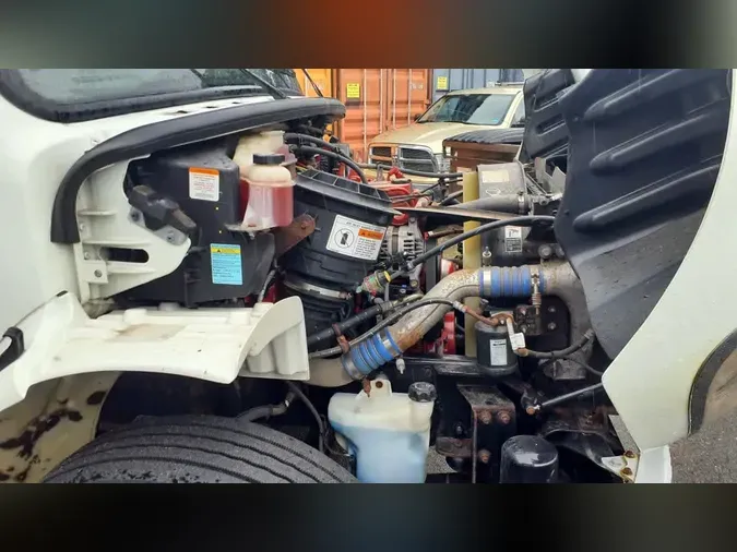 2019 FREIGHTLINER/MERCEDES M2 106