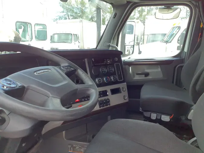 2020 FREIGHTLINER/MERCEDES NEW CASCADIA PX12664