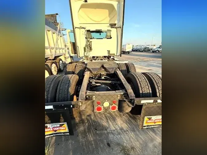 2020 International LT625