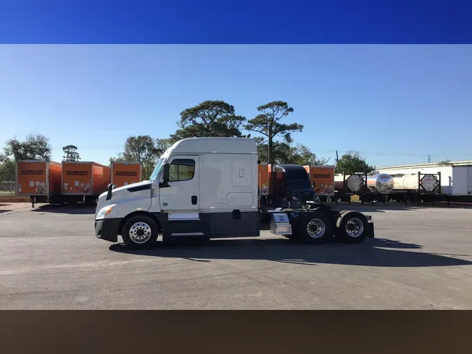 2019 Freightliner Cascadia