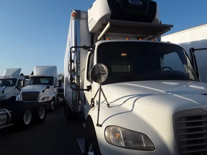 2019 FREIGHTLINER/MERCEDES M2 106