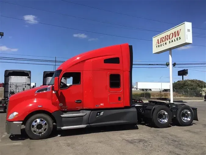 2022 KENWORTH T680cf1a6bab0ac0373e3ce0f48f6dabdda9