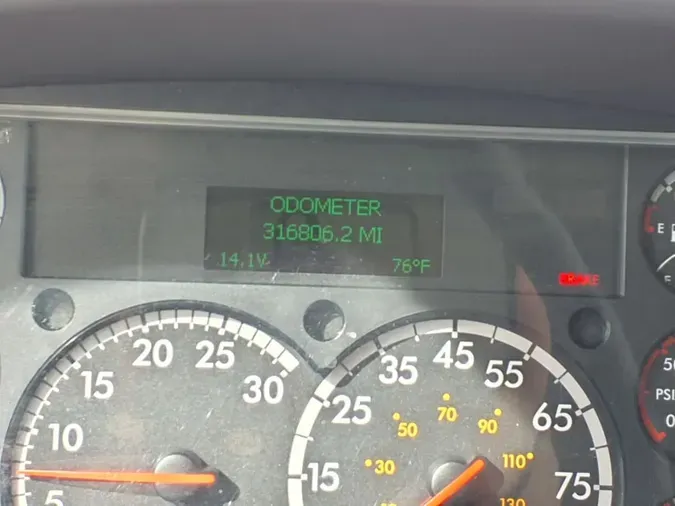 2020 FREIGHTLINER/MERCEDES M2 106cf1b780fe09f5fc2086442cf8b9cea14