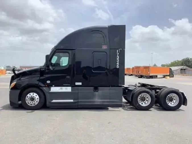 2021 Freightliner Cascadia