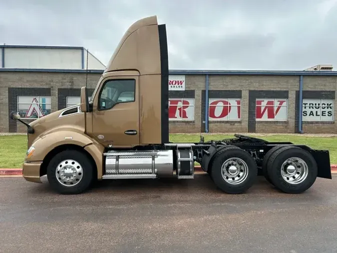 2022 KENWORTH T680