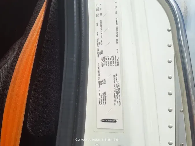 2017 FREIGHTLINER M2 106