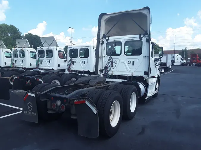 2020 FREIGHTLINER/MERCEDES NEW CASCADIA PX12664