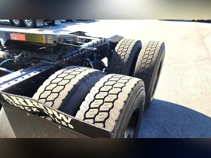 2019 INTERNATIONAL RH613