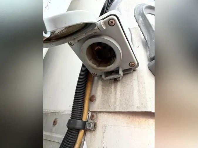 2019 NAVISTAR INTERNATIONAL 4300